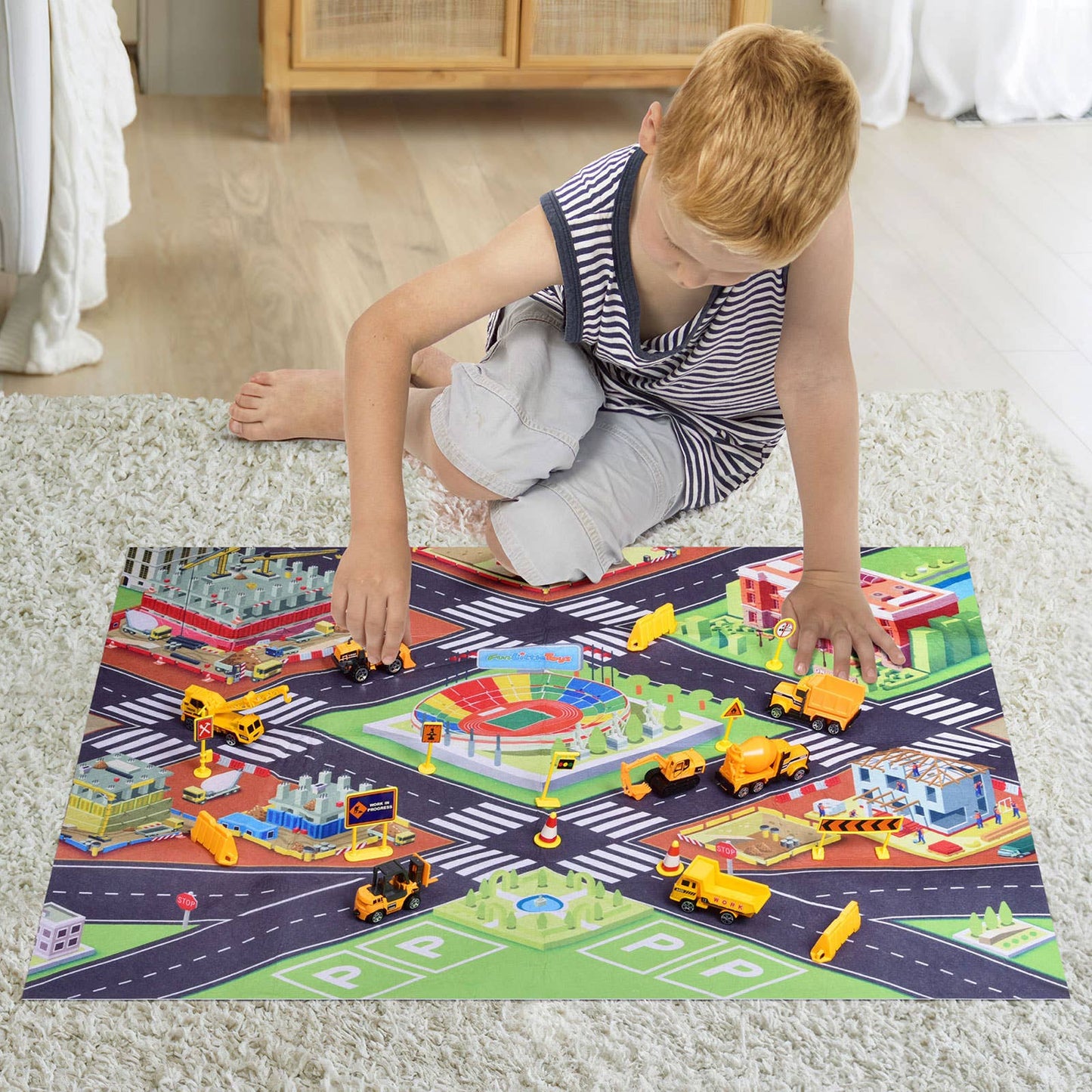 22 Pcs Construction Set: 8 Trucks & Play Mat